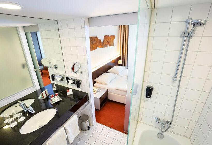 스위트, Austria Trend Hotel Europa Wien