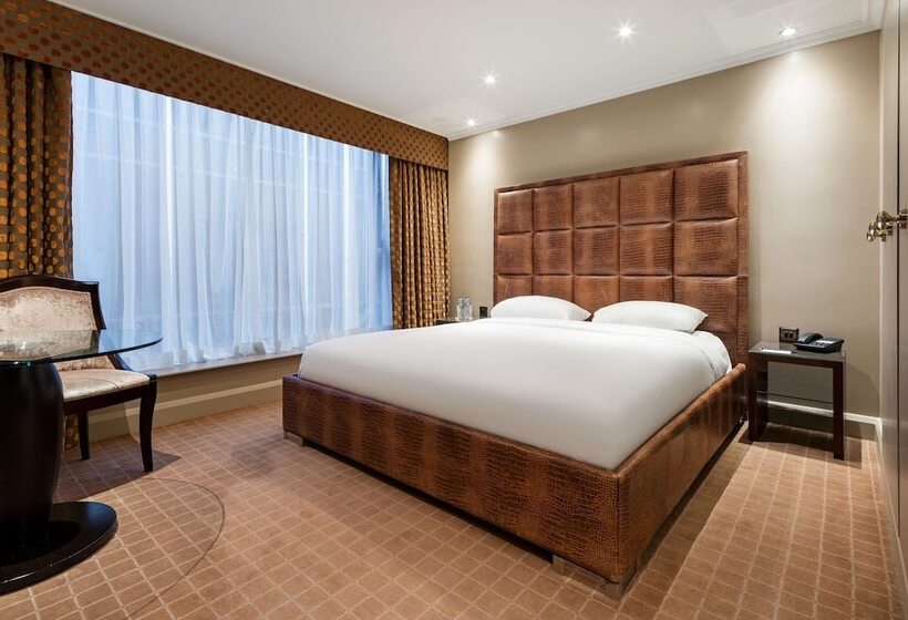 Полулюкс, Radisson Blu Hotel, London Heathrow