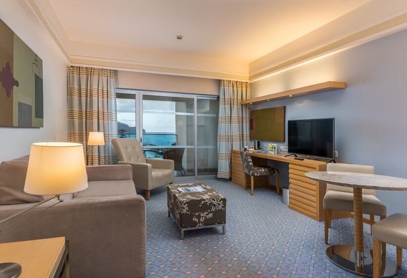 Люкс, Pestana Carlton Madeira Ocean Resort
