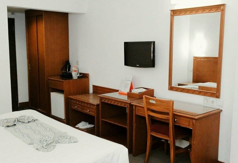 Номер Deluxe, Sofyan Hotel Cut Meutia