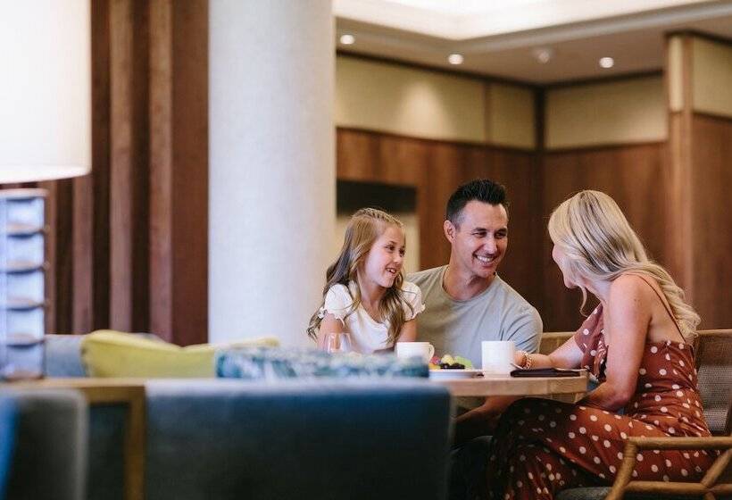 Номер Deluxe, The Ritz Carlton Maui, Kapalua