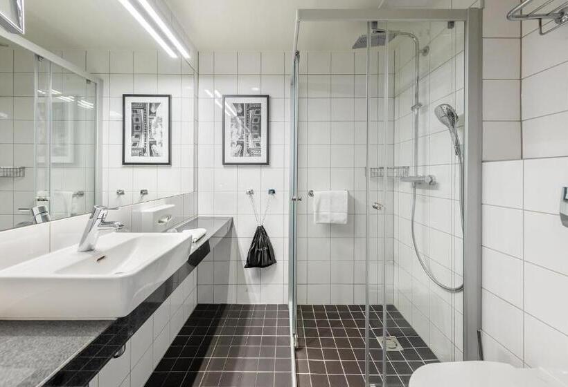 家庭间, Radisson Hotel Kaunas