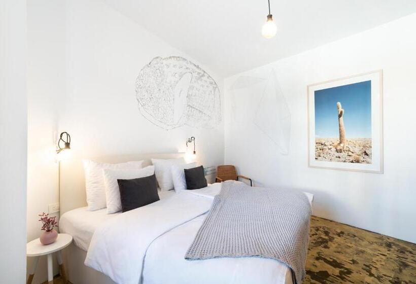 اتاق سوپریور, Art Hotel Tartini
