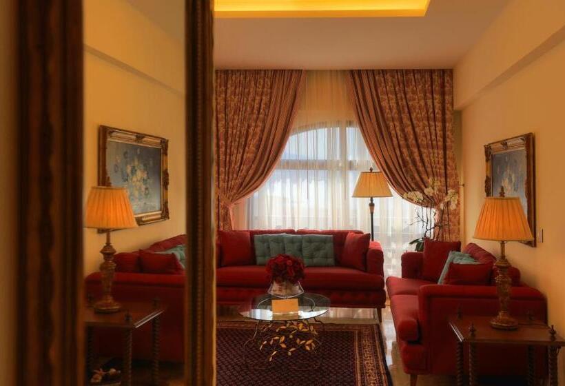 جناح إدارى, Byblos Sur Mer