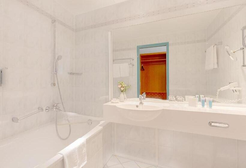 Номер Комфорт, Dorint Hotel Leipzig