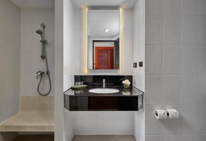 اتاق سوپریور با تخت بزرگ, Novotel Phuket Vintage Park Resort