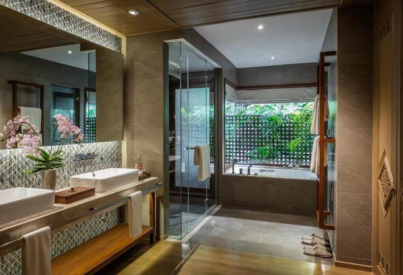 اتاق سوپریور با تخت بزرگ, Four Seasons Resort Chiang Mai
