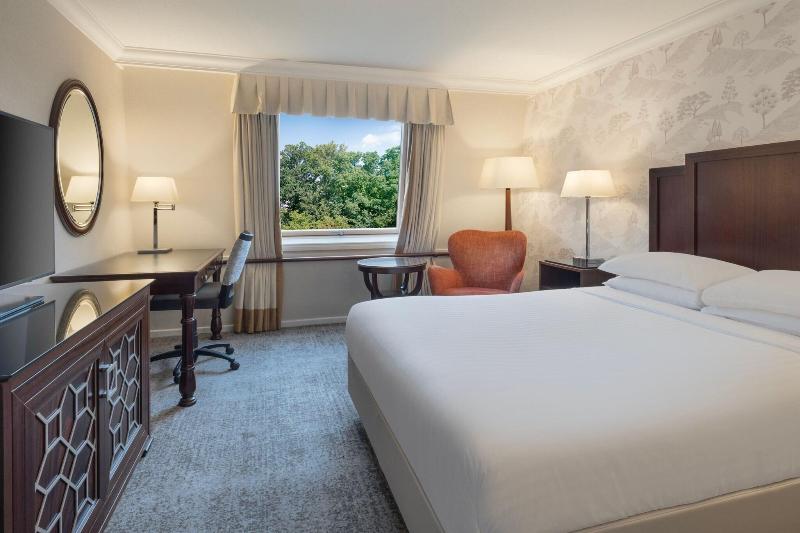 Номер Deluxe, Delta Hotels By Marriott St Pierre Country Club