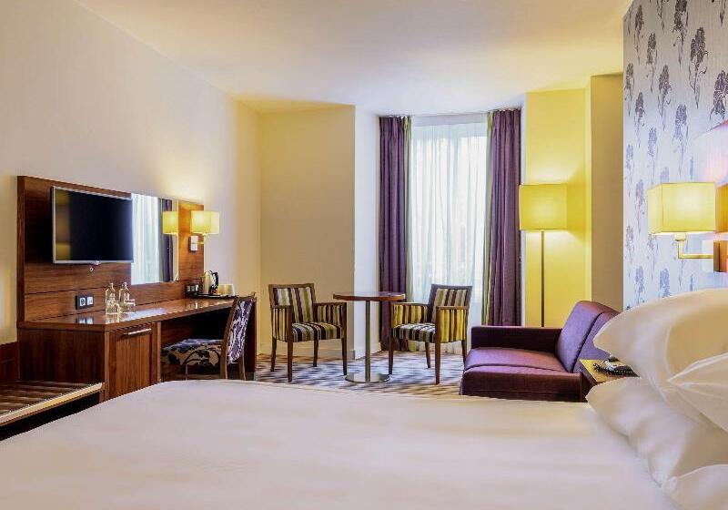 디럭스 룸 킹사이즈 침대, Mercure Liege City Centre