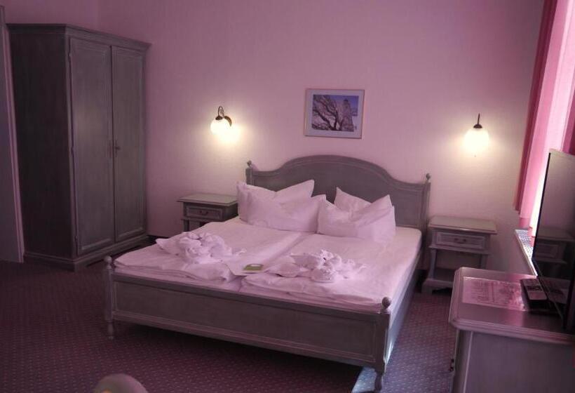 Quarto Deluxe, Esplanade Garni