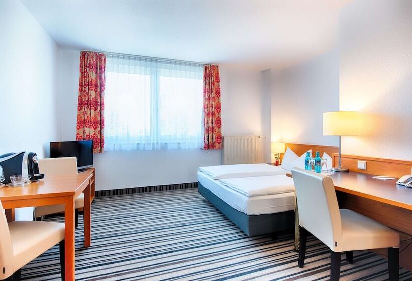 اتاق خانوادگی, Achat Hotel Stuttgart Zuffenhausen