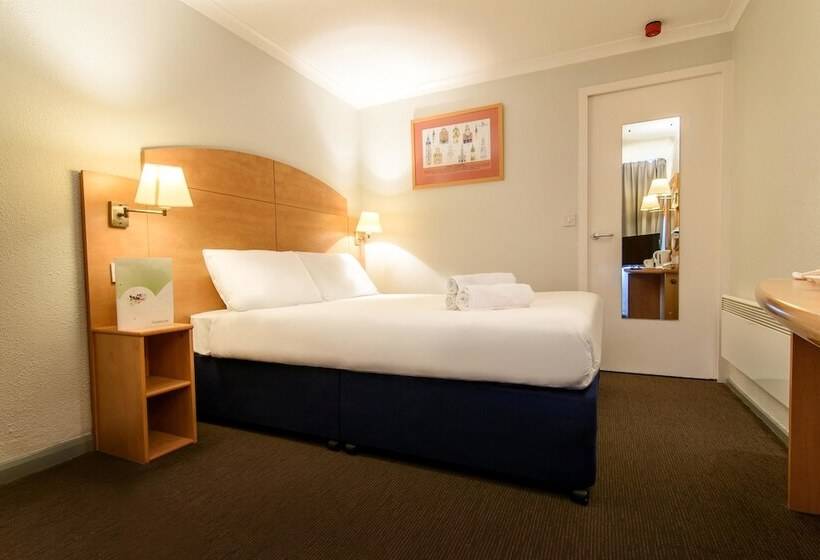 Номер Superior, Campanile Liverpool