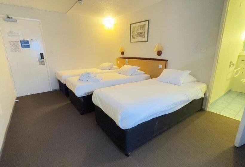 Номер Superior, Campanile Liverpool