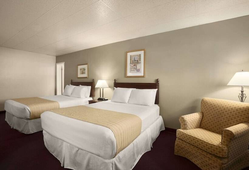Номер Deluxe, Days Inn By Wyndham Montrose