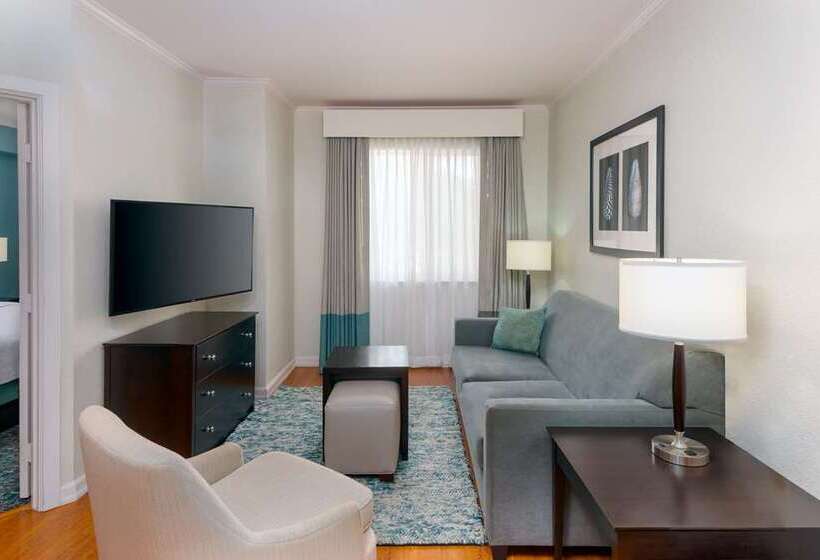 غرفة قياسية, Embassy Suites By Hilton Charleston Historic District
