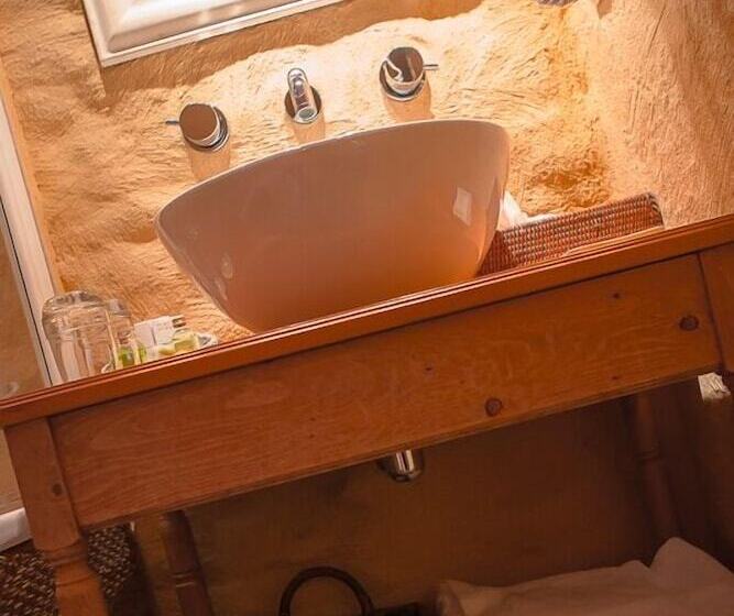 Номер Стандарт, Hôtel La Grappe D Or
