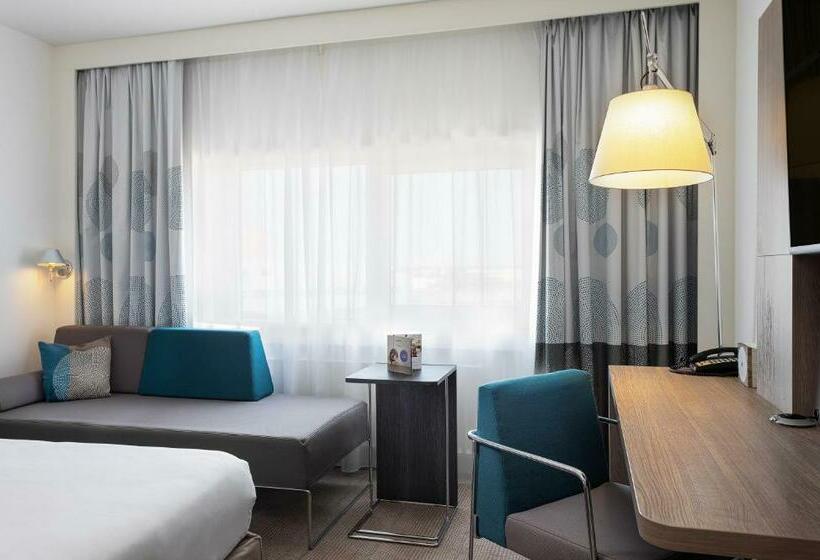 Номер Superior, Novotel Den Haag World Forum
