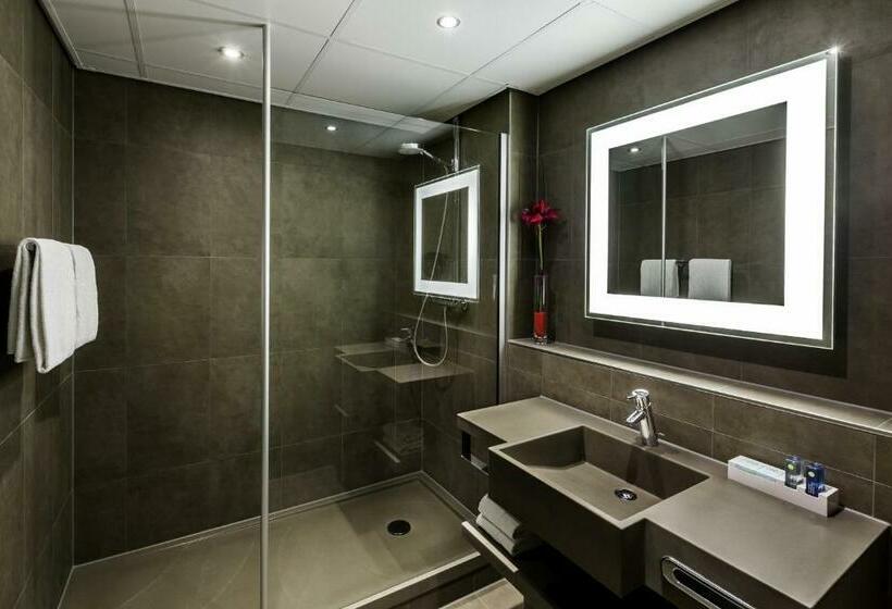 Номер Superior, Novotel Den Haag World Forum