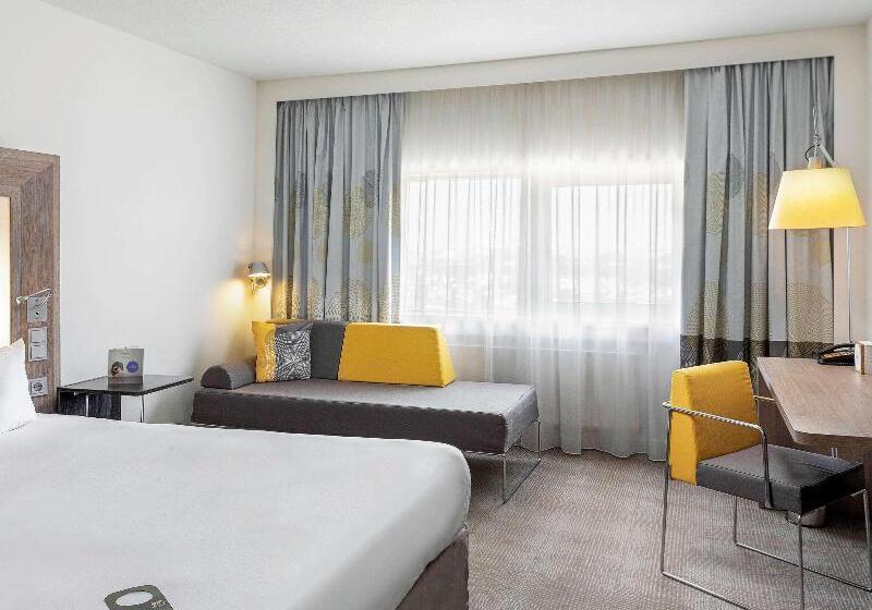 Номер Superior, Novotel Den Haag World Forum