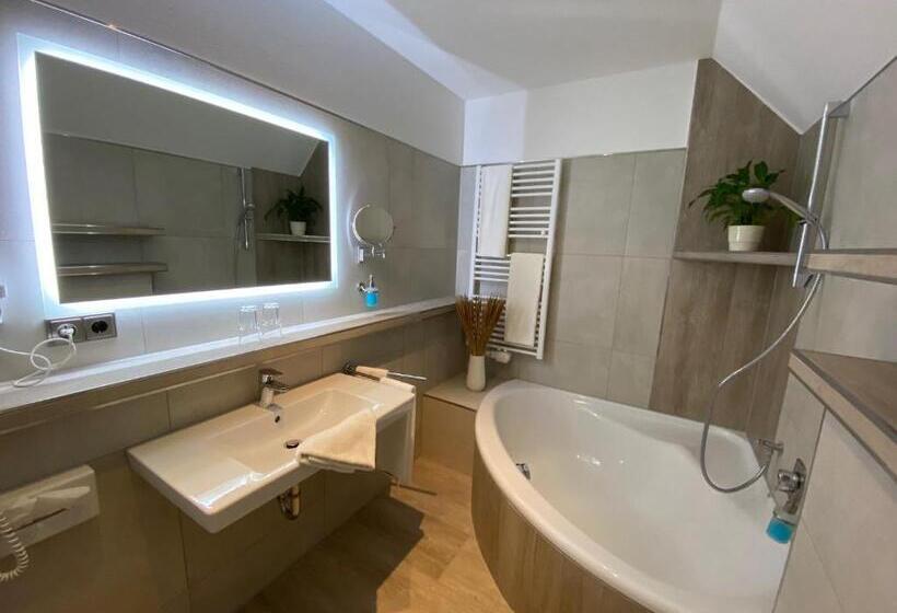 Номер Deluxe, Köhlers Forsthaus Wellness & Genuss