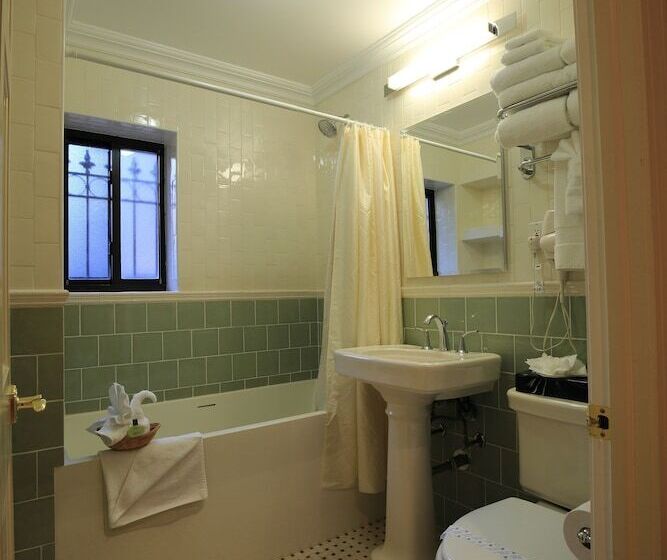 침실 1개 아파트, Radio City Apartments