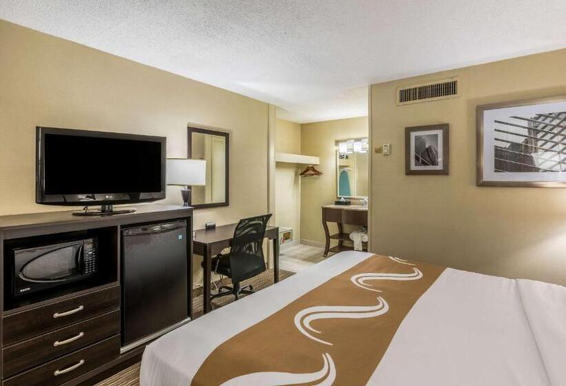 Стандартный Номер Кровать Кинг, Quality Inn University Lansing