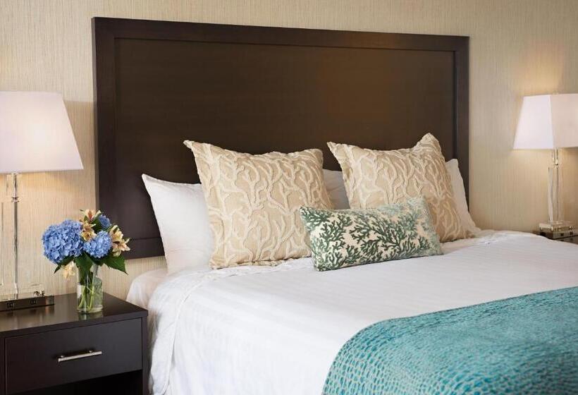 Номер Стандарт Кровать Кинг Адаптированный для Инвалидов, Port Inn & Suites Kennebunk, Ascend Hotel Collection