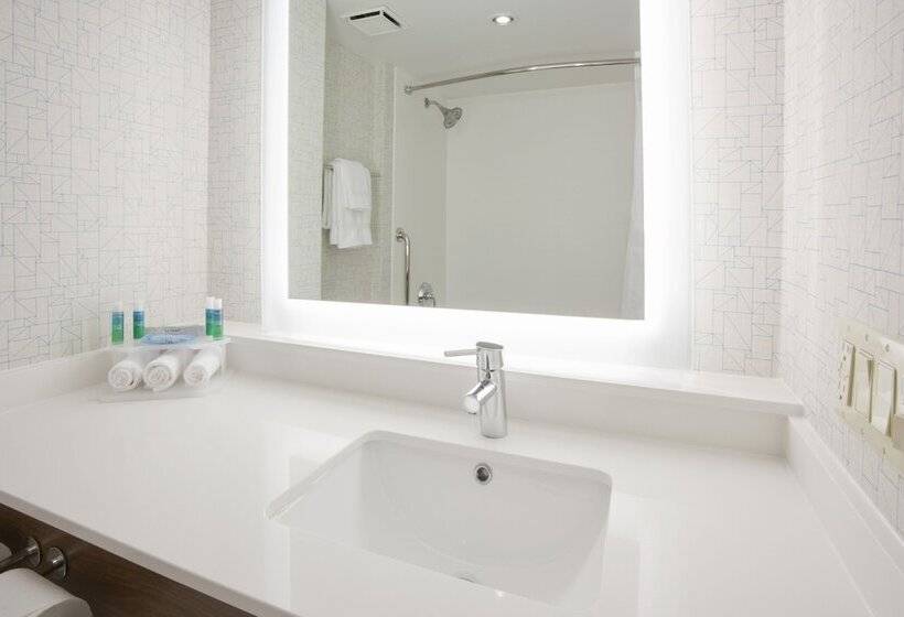 Номер Стандарт, Holiday Inn Express Roseville St. Paul, An Ihg