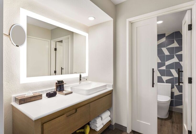 풀장 전망 스위트, Hyatt Centric Santa Clara Silicon Valley
