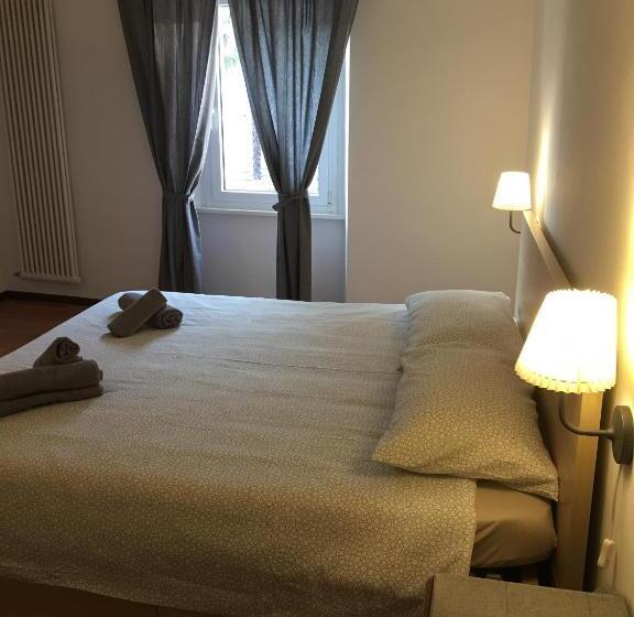 Номер Стандарт Трехместный, Albergo Ristorante Belcantone