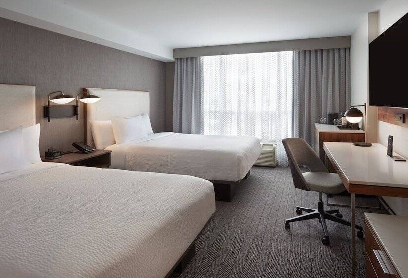 Номер Стандарт 2 Двуспальные Кровати, Courtyard By Marriott Kitchener