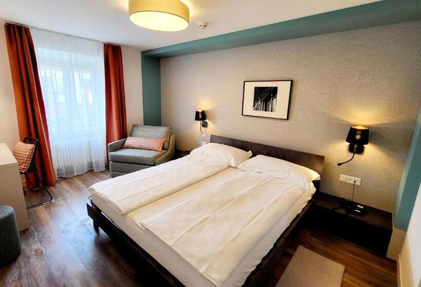 Семейный Номер Superior, Pestalozzi Lugano