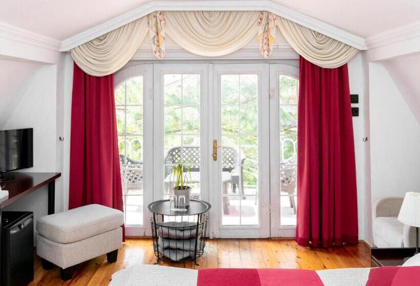 Номер Стандарт с Балконом, Kikelet Villa