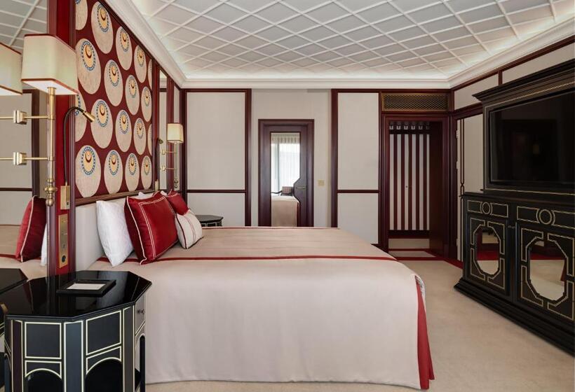 Standard Room King Size Bed, çırağan Palace Kempinski Istanbul