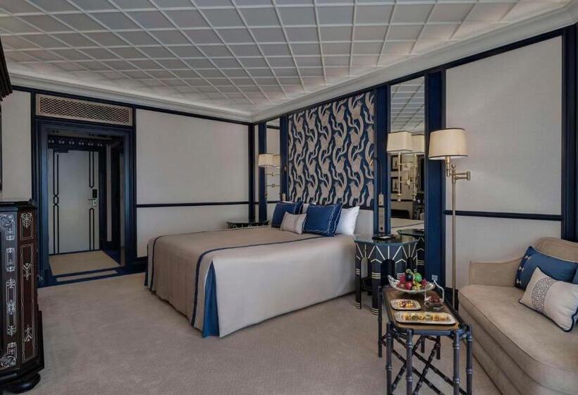 Standard Room King Size Bed, çırağan Palace Kempinski Istanbul