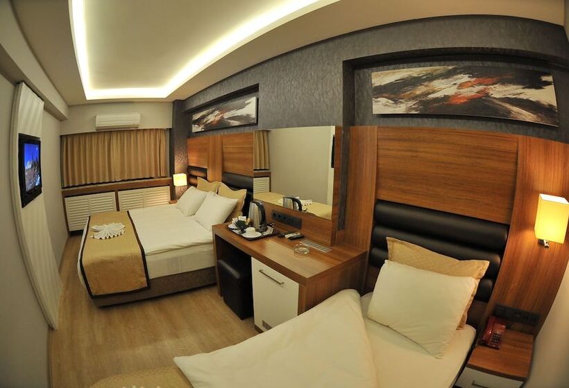 Quarto Triplo Estandar, Kabacam