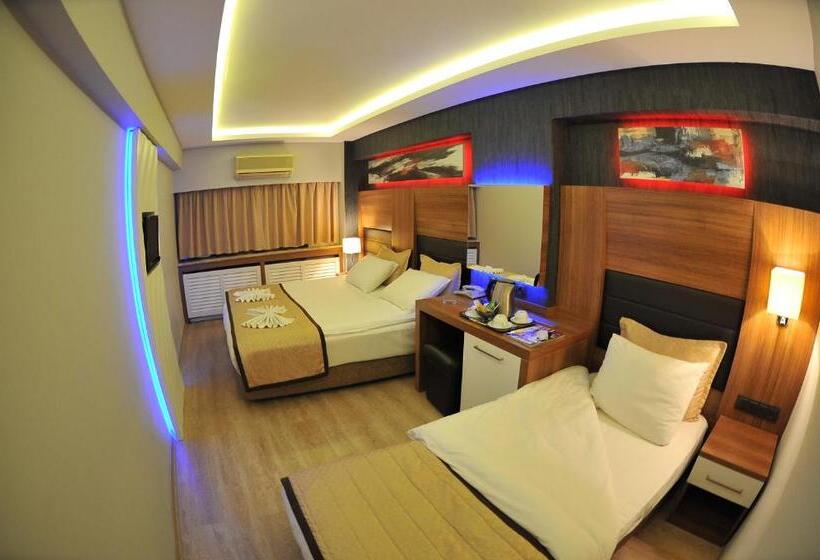 Quarto Triplo Estandar, Kabacam