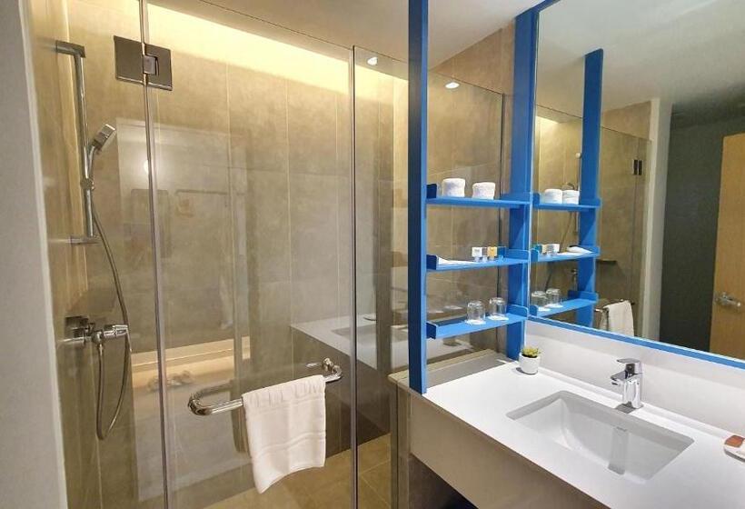 اتاق پرمیوم, Novotel Rayong Rim Pae Resort