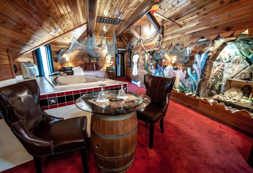 Номер Deluxe Вид на Море Боковой, The Anniversary Inn   Logan