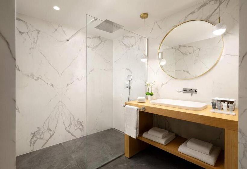 חדר דלוקס נוף לים, Jw Marriott Cannes