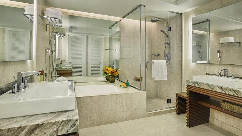 Номер Стандарт Кровать Кинг Адаптированный для Инвалидов, Four Seasons Resort Oahu At Ko Olina