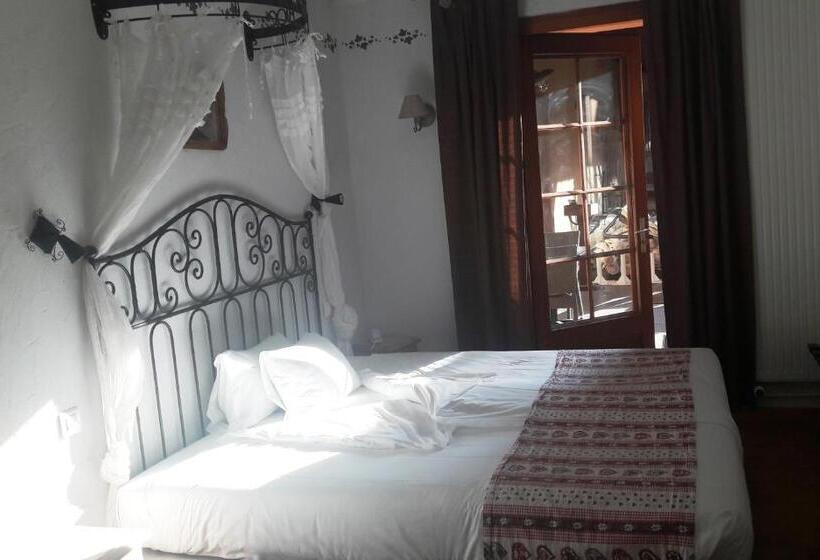 Номер Economy, The Originals Boutique, Hôtel La Ferme Du Pape, Eguisheim