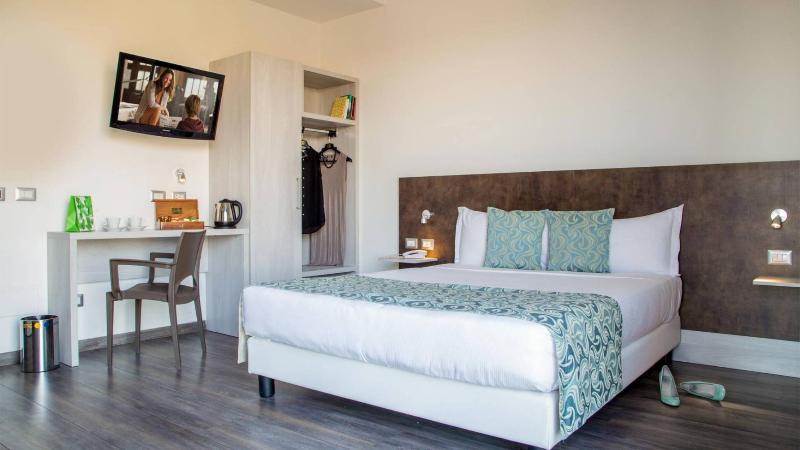 Люкс Премиум, Embassy Suites By Hilton Brea North Orange County