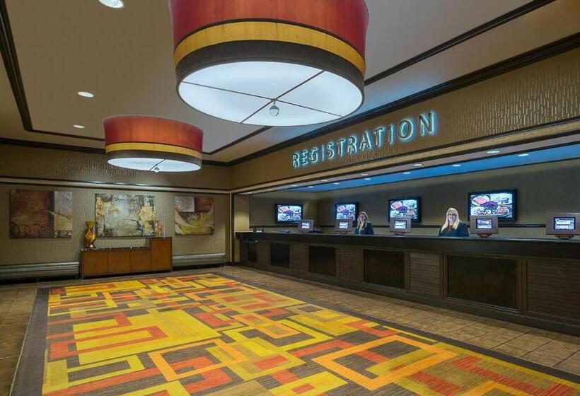 اتاق استاندارد با تخت بزرگ, Golden Nugget Laughlin