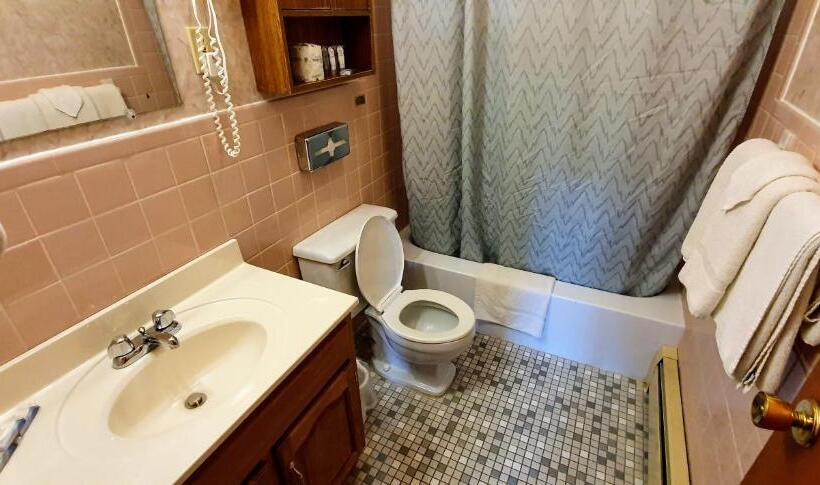 Номер Стандарт Трехместный, Red Ranch Inn