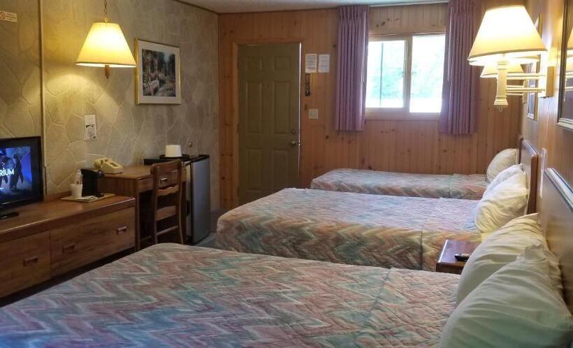 Номер Стандарт Трехместный, Red Ranch Inn