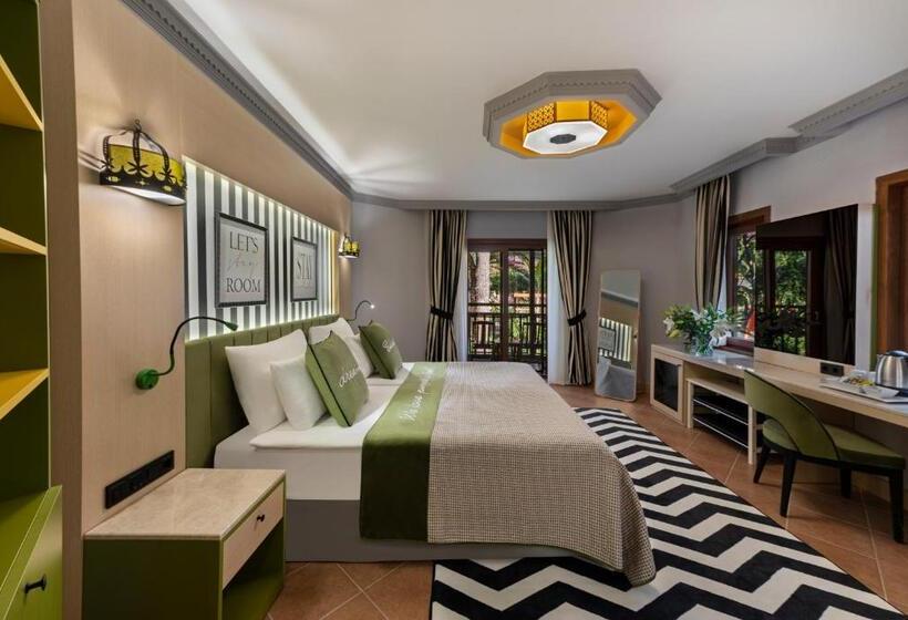 بنجلو قياسى, Selectum Family Resort Belek