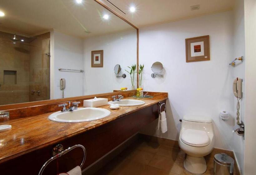 프리미엄 룸, Swissotel Quito
