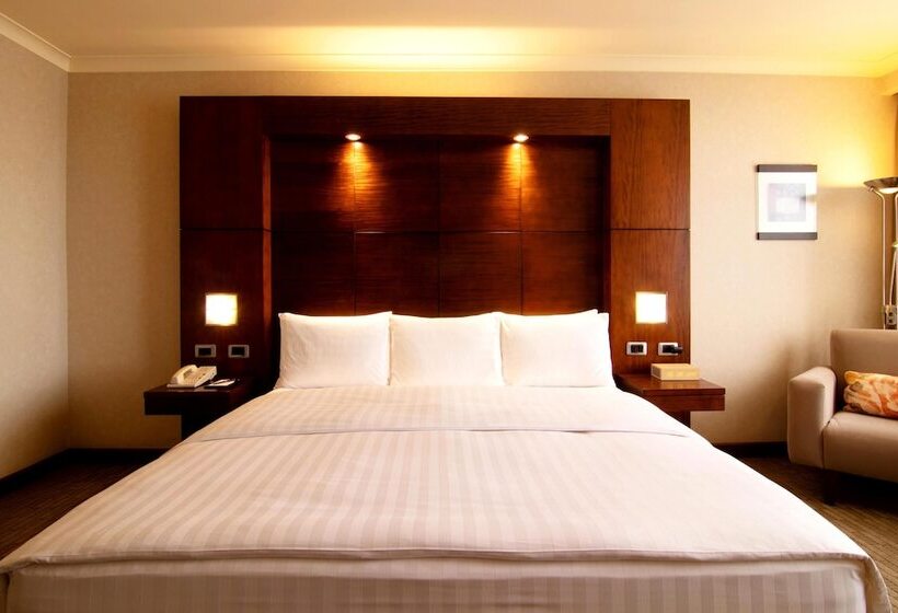 이그제큐티브 룸, Swissotel Quito