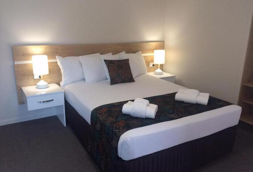 Номер Стандарт Кровать Квин Адаптированный для Инвалидов, Castle Crest Motel